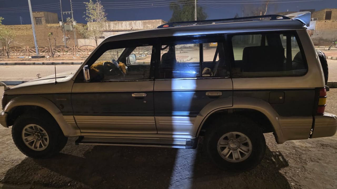 السلام عليكم سياره ميتسوبيشي باجيرو للبيع العنوان ميسان السعر 50 السياره جاهزه گير محرك حداده تخم تايرات لتواصل او الاستفسار الاتصال على الرقم ***********
