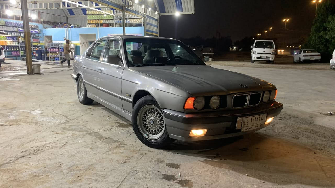 السلام عليكم بيع او مراوس حسب القناعه
535 اصل

رقم بغداد سنويه بعده ماساقطه راعيه بشارع فلسطين

 كير ومكينه جدد 

حداديه حلوه ٪؜80

تبريد شغال 

تخم تاير نضيف ويل خليه 

فتحه سلايت 

غرفه نضيفه كشنات جلد كهرباء

كهربائيات كله شغاله مابيه كلوب نقص

بجم عريض 

لايت زنون ناصي 

نصبته حلوه كاعده السياره

بيه نواقص كلش بسيطه مافارغ اسويهن 

سعره ٥٥ وبيه مجال

مكاني نجف / كوفه

رقمي *********** خابرني وتدلل
