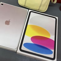 ايباد 11 • بطارية ٩٩ • موصل