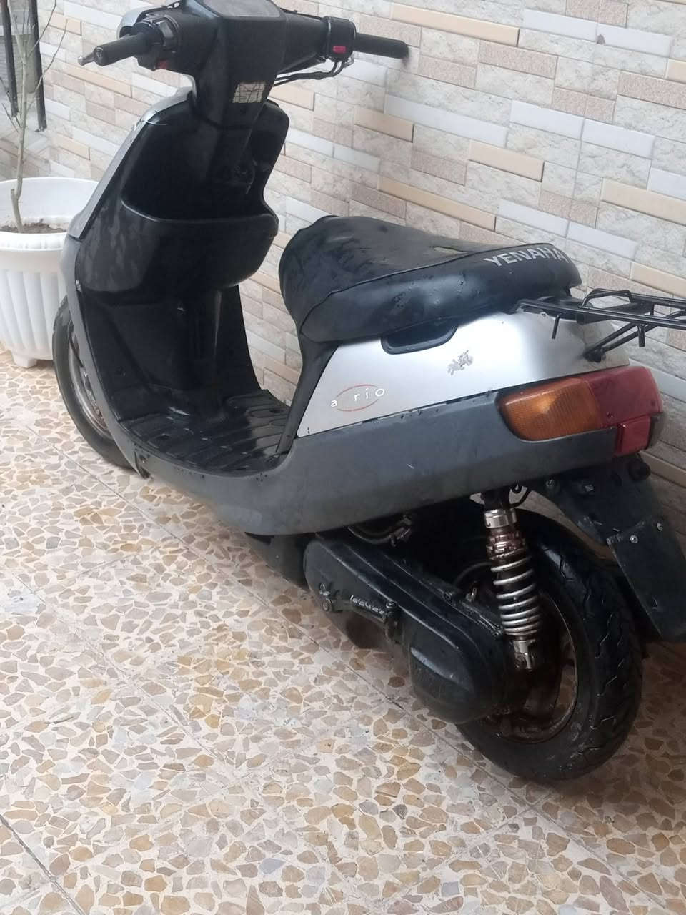 السلام عليكم شبابا عندي ماطور  لبيع المطور شرط نص هند يشتغل والسلف يشتغل بس يردله باتري الشاصي شرط المكينه ما مفتوح بس معمر بستم السعر 200 الف وبي مجال حك جيتك


**إذا كنت صاحب هذا الإعلان وتريد حذفه لأي سبب، رجاءا أرسل رسالة إلى الدعم الفني**