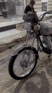 سلام عليكم يرني نامه شلامهجه اصلي وراق سكنر دراجه زيرو مكاني ميسان سعر مليون مليه رقمي ***********
