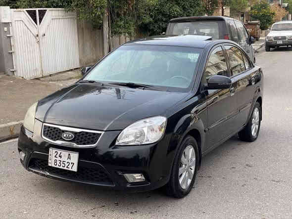 #السعر 103

كيا ريو 2011 مواصفات برايد 
وارد كوري 
فول مواصفات 
تحكم ستيرن 
سلايت 
5 ويل كب اصلي 
حاكيه 
كير توماتيك 
مكينه 14 
شاشه وكاميرا 
سنويه 2029 تسقط  
صبغ جاملغ امامي فقط بدون داخل 
للاستفسار 
***********
