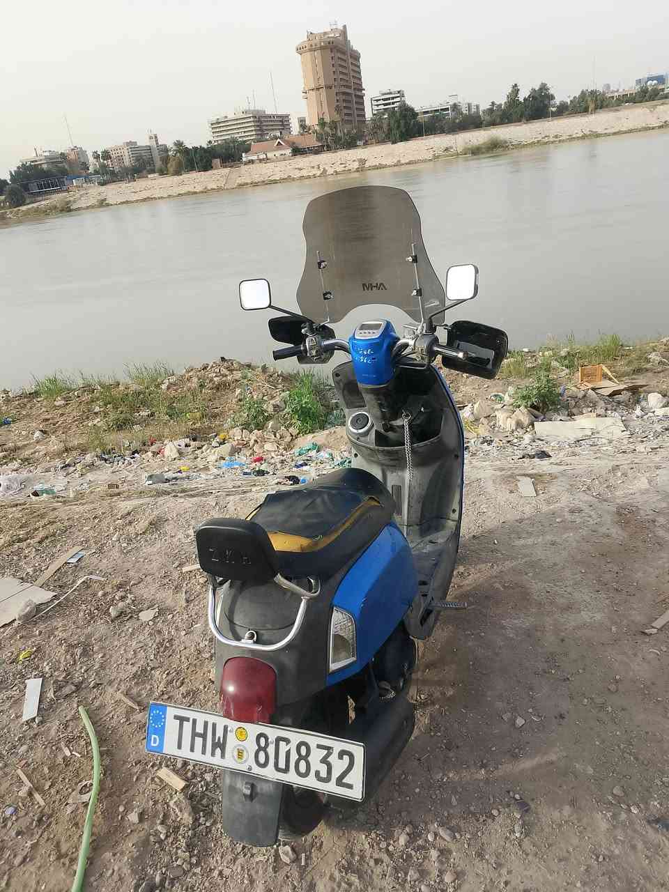 سلام عليكم بوليس🧿 دراجه ناشفه ختم واحد مكينه ما مفتوح مكاني بغداد مدينه الصدر *********** مو شراي لا تعبني رحمه على والديك (750) وبيه مجال بصيط
