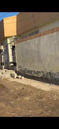 حي ميسان النجف • ١٤٠م • مسلح وجديد