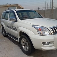 تويوتا • لاند كروزر • برادو • سيارة • جيب