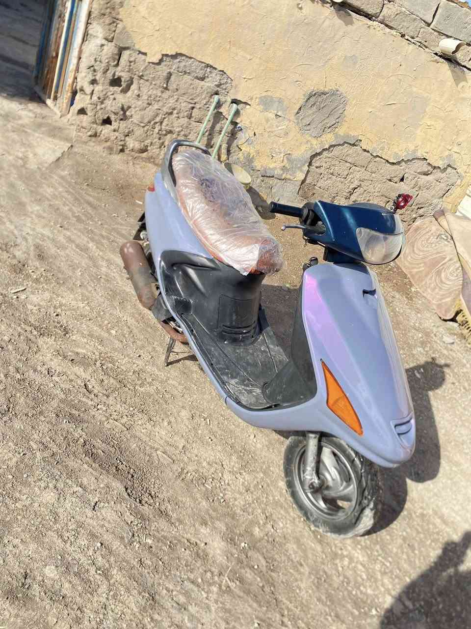 سلام عليكم دراجه فراشه نثيه دراجه جاهزه كهرباء كله شغاله نكره سلف مكينه مفتوح مره وحده نقصه بس باتري ضعيف لباقي كلشي شغال سعر 425 وبيه مجال مكاني القرنه هور سعد ‭٠٧٨٧ ١٧٠ ٧٠٥٩‬
