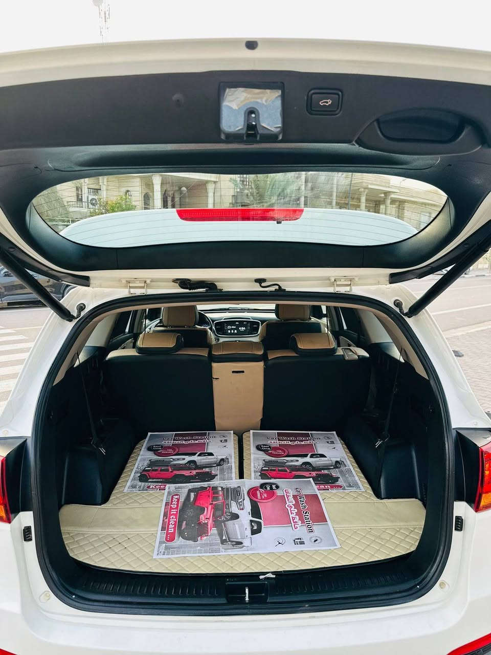 السلام عليكم 
كيا سورنتو خليجي
موديل 2020
رقم سليمانية شمالي
سنوية وهزة ولوحات جدد 
سنوية لل2030
مكينة 6 سلندر 
ماشية 80 الف كيلو 
كفالة عامة ضربة صبغ تبديل بارد
حتى الدعاميات مكفولة
مكينة كير حدادة تخم تاير 
مواصفات 
بصمة 
شحن واير لس
باب جنطة كهربائي
ويل كب كروم
مري شفط 
داخل بيجي جلد 
بصمة ابواب
لايت لد زنون
العنوان /البصرة الطويسة
ه/***********
