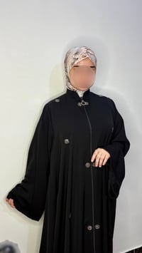 عبي خليجية • أقمشة فاخرة • توصيل مجاني النجف