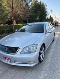 كراون • ٢٠٠٥ • ساج احمر