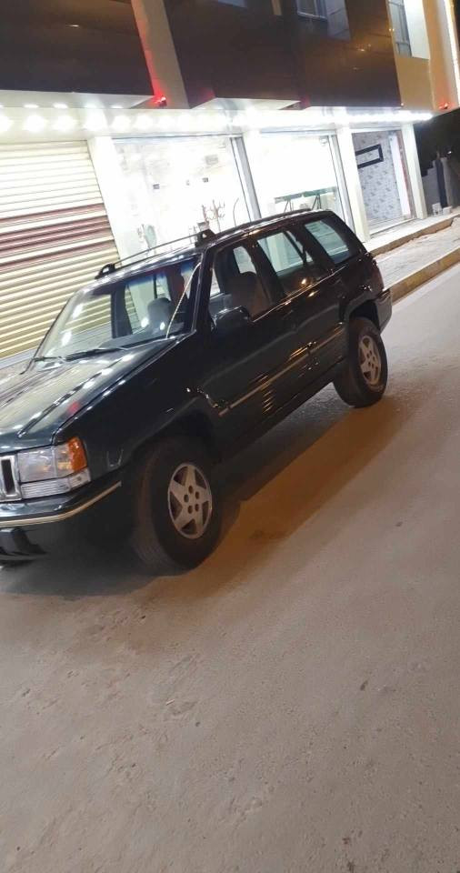 جيب شيروكي موديل 95
سياره جاهزه جديده خارج
داخل كير و محرك 
بلادي 6 سلندر شرط 
سياره كامله كبل شد 
ارقام وسنويه انكليزي بغداد 
السعر 55 
العنوان فلوجه 
*********** بغداد, العراق
