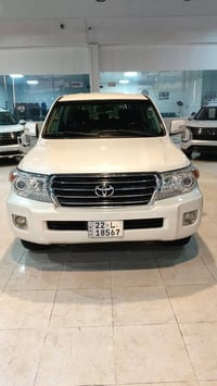 لاندكروز • ٢٠١١ • ٢٥٠ الف