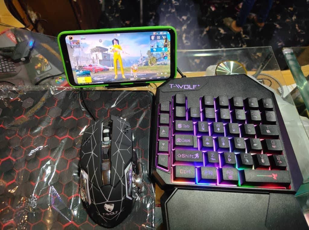 هذه مجموعة ألعاب T-WOLF TF950 الشاملة التي تتضمن كل ما تحتاجه لتجربة ألعاب احترافية، وهي مصممة خصيصًا للأداء والراحة لعشاق الألعاب.   سعر خاص


**إذا كنت صاحب هذا الإعلان وتريد حذفه لأي سبب، رجاءا أرسل رسالة إلى الدعم الفني**