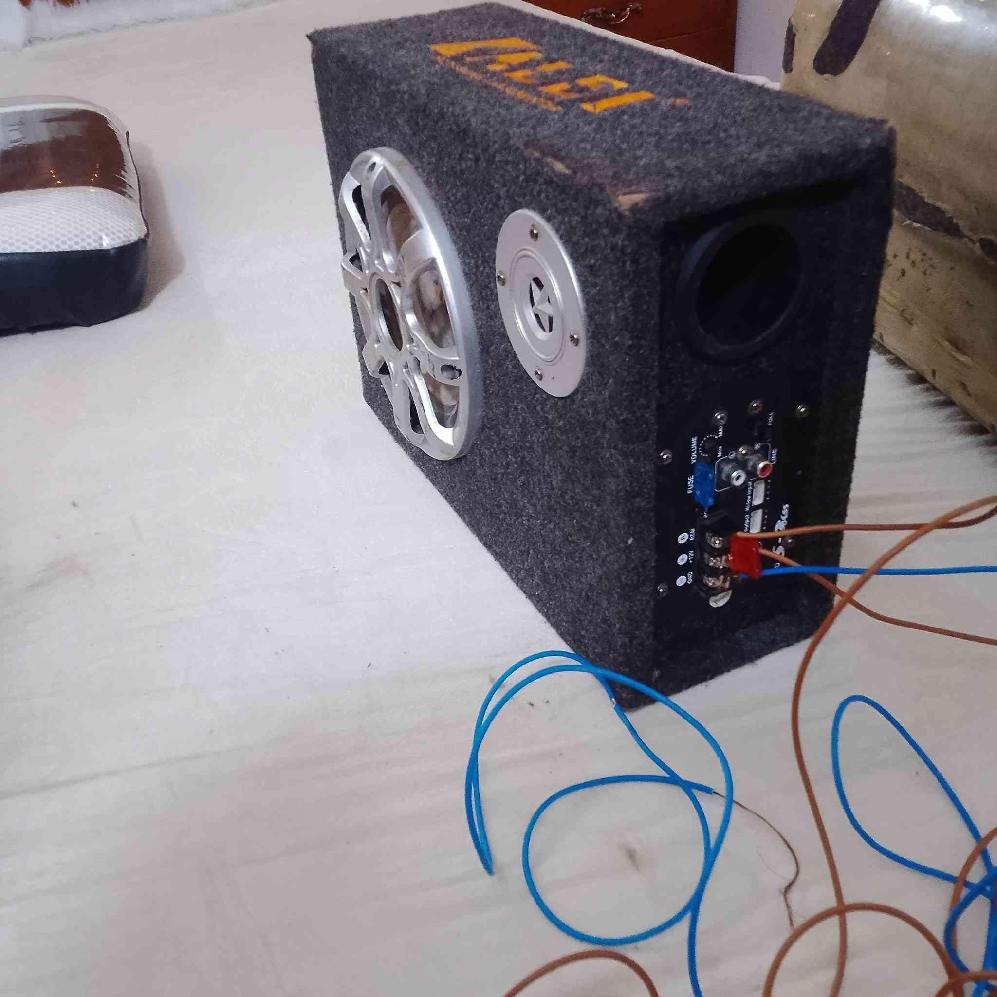 سلام عليكم دمامات لبيع واحد مال جرجر صوتهن عالي ونضيفات واحد فيشة واحد ابلاتوث+كشنات مال تكتك لبيع نضيفات دوشمة جديدة المكان الشعلة يم سوق الجوادين سعر الدمامات اثنيهن 70 والكشنات سعرهن 80 اتصال ***********
