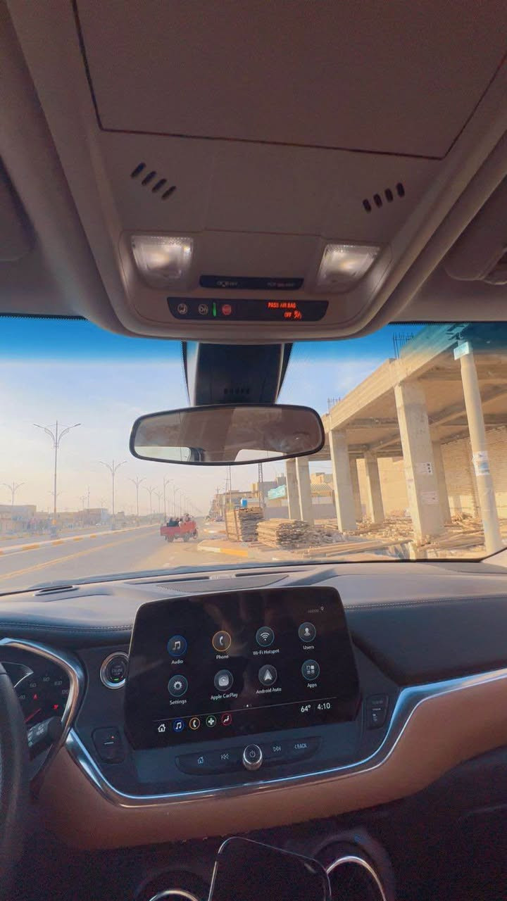 📌شوفرليت بلايزر 2023 2LT
🔹رقم كربلاء  جديد 

📌حجم محرك :4 سلندر2.0 تيربو  
🔹عدد المسافات 50000

📌اللون : رصاصي غير محدد 

 📌المواصفات :2 LT 
............
🔹بصمة تشغيل
🔹بصمة 4 ابواب 
🔹لايت ليد + نهاري
🔹تحكم وضعيات القيادة
🔹تحكم ستيرن جهتين 
🔹سستم صوت متكامل 
🔹هاند بريك بصمة
🔹منافذ USB
🔹كشنات كهربائي 
🔹تبريد قطعتين 
🔹شاشة كار بلي + أندرويد اوتو
🔹رادار امامي جانبي
🔹تحديد مسار 
🔹كاميرات
🔹اوتو ستارت (Auto start)
🔹اوتو ستوب (Auto stop)
🔹مانع انزلاق+ABS
🔹تشغيل عن بعد 
🔹بقية موصفات2LT معروفة 

📌لاستفسار ***********
🔹السعر :170$
📍كربلاء كربلاء, العراق
