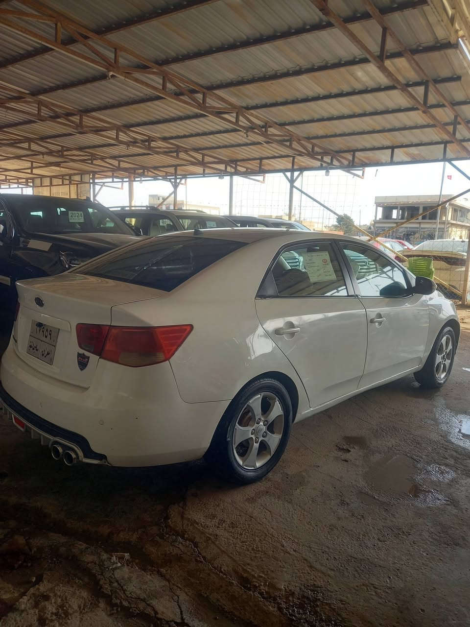 السلام عليكم
كياسيراتو 
2010
رقم شمالي
سونارها مرفق 
معه المنشور 
سياره حلوه 
جاهزه خير من لله 
العنوان واسط الصويره 
***********
