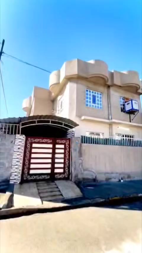 بيت للايجار منطقة رجم حديد شارع 60.   ***********.     ***********
