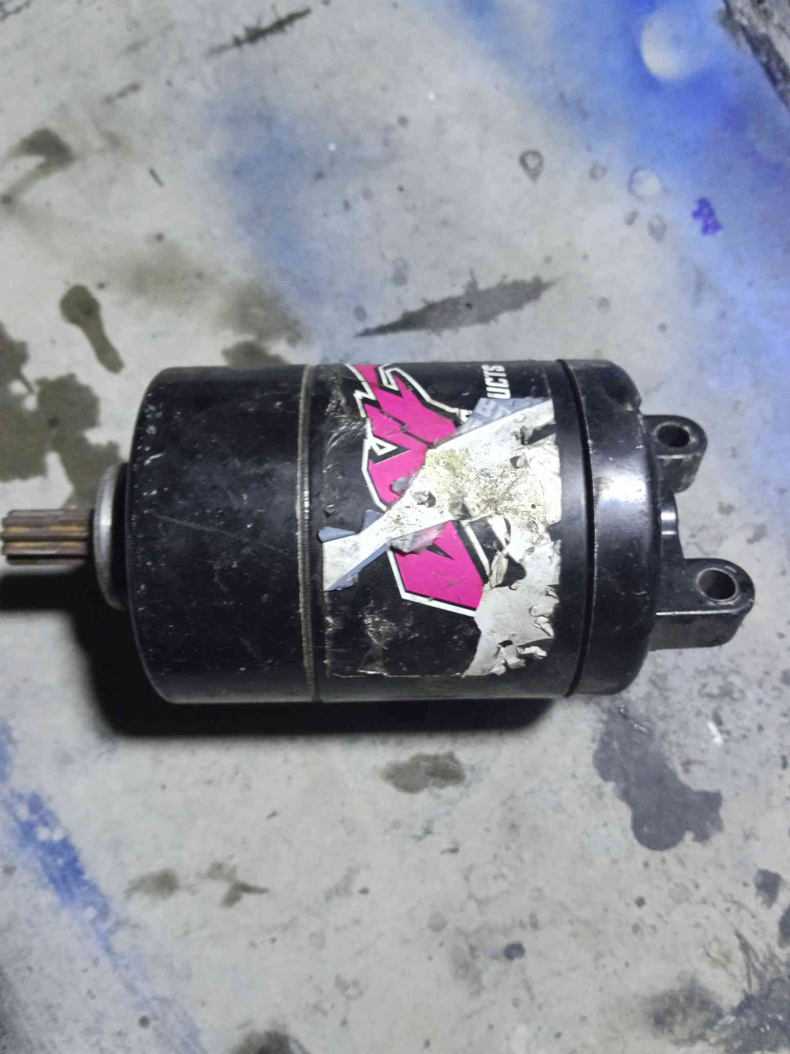 سلام عليكم غراض اصلية وعلى فحص مكاني بغداد حي الجامعة ***********بي واتساب
