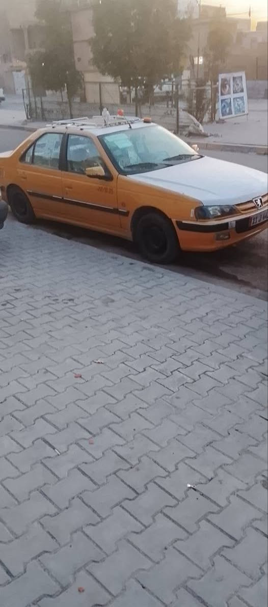 سلام عليكم سياره بيجو باص موديل 2015 سياره مناقصها اي شي مكينه بلاديه سياره جديده بمعنه الكلمه مكان بغداد سعر 48 بيها مجال حك الجيه الاستفسار ***********
