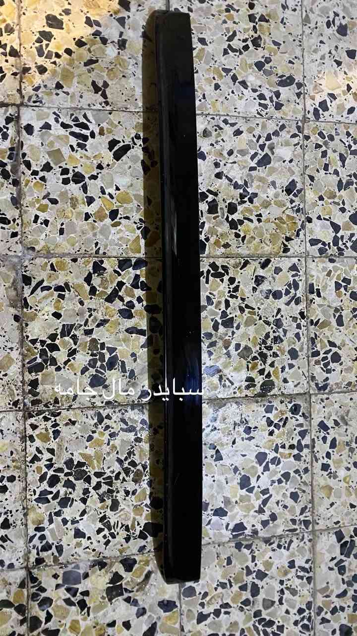 غراض اصليات كاربون فايبر للبيع مال جارجر فقط مكاني البصره تلفون ***********
