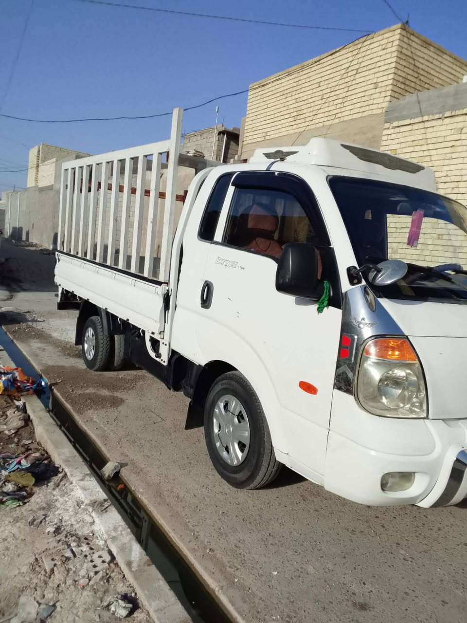 اخوان اني مكلف بل نشر هذا رقم صاحبها ***********
