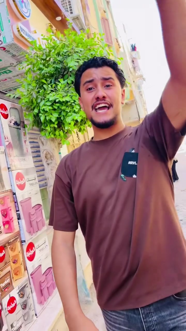 معرض النور 26/6الناس جايلنا  من كل حته ‼️🔥


**إذا كنت صاحب هذا الإعلان وتريد حذفه لأي سبب، رجاءا أرسل رسالة إلى الدعم الفني**