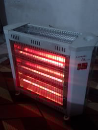 صوبة كهربائية • نظيفة شغالة • حجم كبير