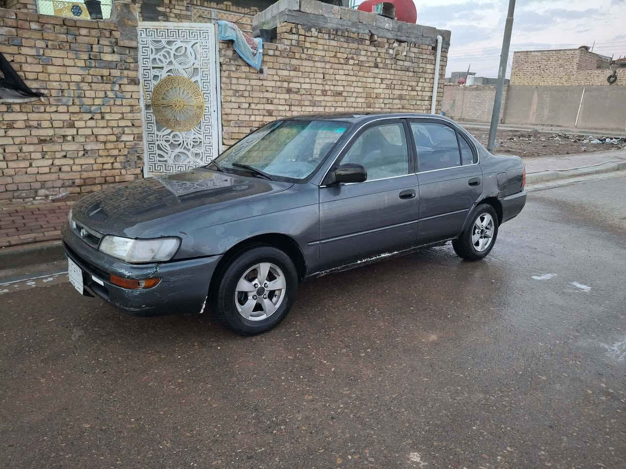 سلام عليكم ورحمة الله وبركاته اخوان كورلا موديل 92 محور كير محرك جدد صدر امامي اخلفي جديد تخم تاير جديد كهربائيات كلهة شغالة غرفتهة نضيفة جاهزة وكل نقص مابيها رقم ميسان انكليزي مشروع وطني  سيارة بلعافية ع ياخذة جاهزة العنوان ميسان قضاء علي الغربي السعر 40وبيها مجال اتصل وبلخدمة  ***********
