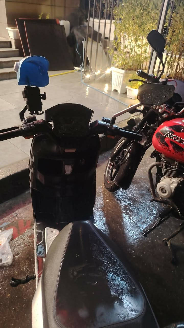 للبيع تفاصيل خاص مكاني زيونة واتساب ***********
