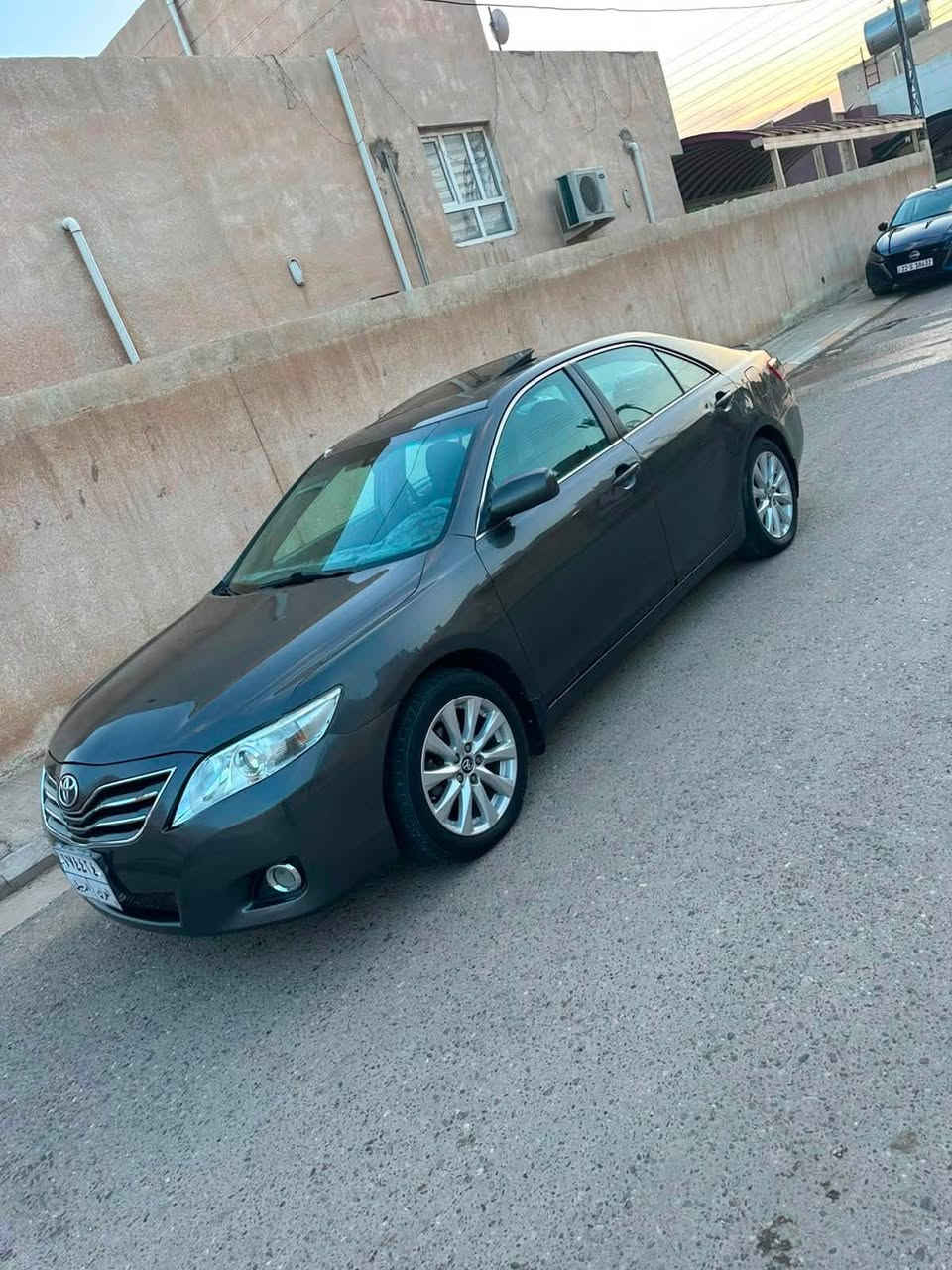 تويوتا كامري 2009 وارد امريكي
بيها جاملغ ضرر وقطعتين جراد ومصبوغات
تبريد ثلج
محرك 4) 2400 سلندر)
المواصفات:
تحكم ستيرن جهتين
مثبت سرعة
كشن كهربائي
فتحة سقف
حساس خلفي
كشنة جلد
كير ومحرك (كفالة)
تخم تاير 
تبريد ثلج
السيارة جاهزة (خير من الله، مال جناي)
السعر 97
مكان سياره الفلوجه 
الرقم : *********** واتس
