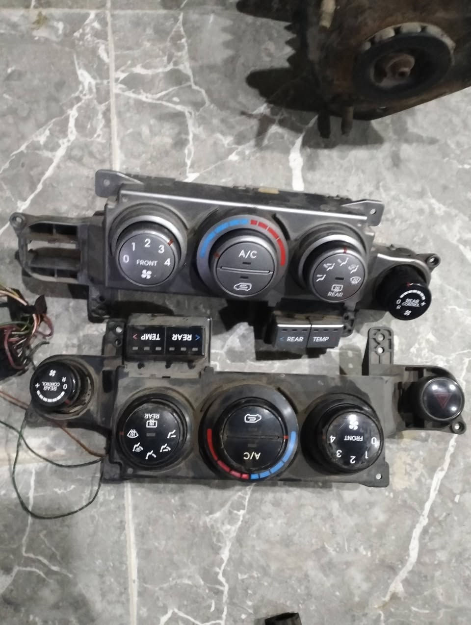 السلام عليكم غراض ستاركس للبيع كلمن وسعره ناصريه مركز السعر خااص


**إذا كنت صاحب هذا الإعلان وتريد حذفه لأي سبب، رجاءا أرسل رسالة إلى الدعم الفني**