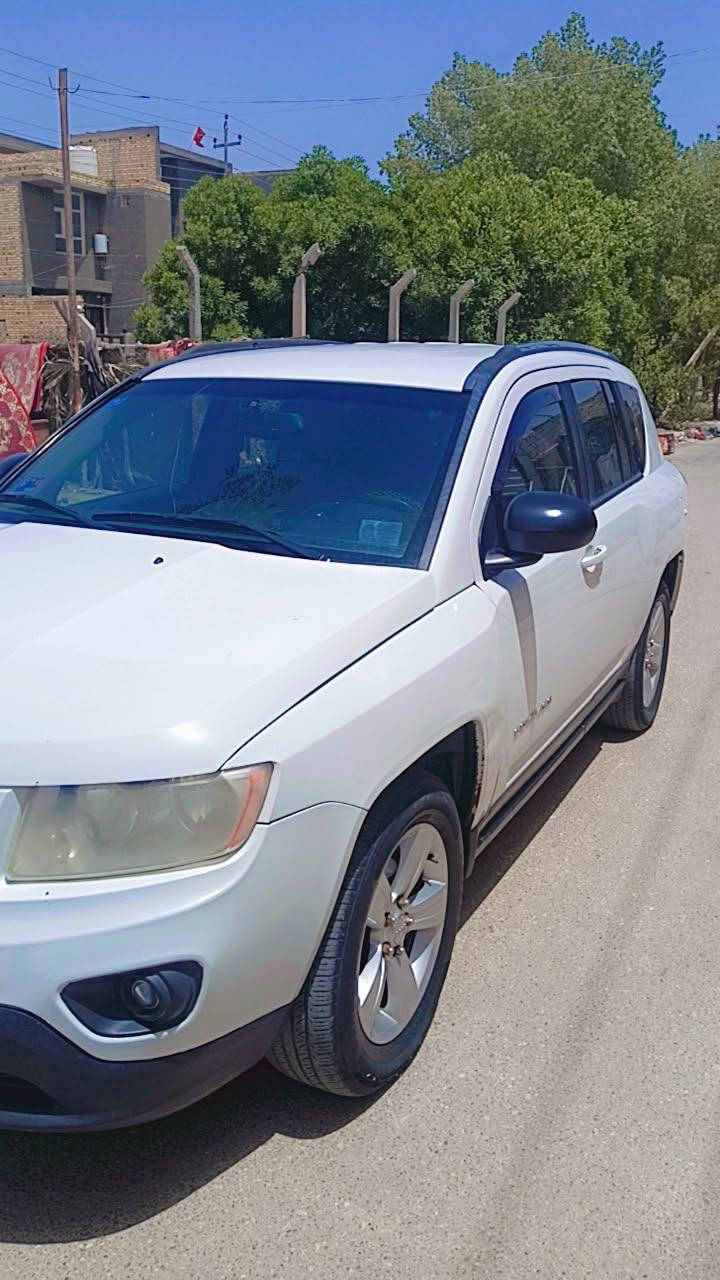 كمباس 13 امريكي سياره حلوه اونضيفه السعر/ 95/بيه مجال ***********
