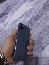 11 ابرو ماكس حييل نضيف شرط النضافه  ذاكره 256 بطاريه 74 شاشه مبدل اصلي...