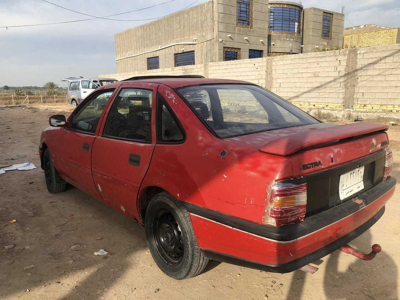 فكتره مديل 1992 ا حداديه جديده كهربايات كلها شغاله تدفه شغاله تخم تاير جديد مكينه وكير خير من الله مكاني نجف مشخاب السعر 20وبيها مجال 
***********
