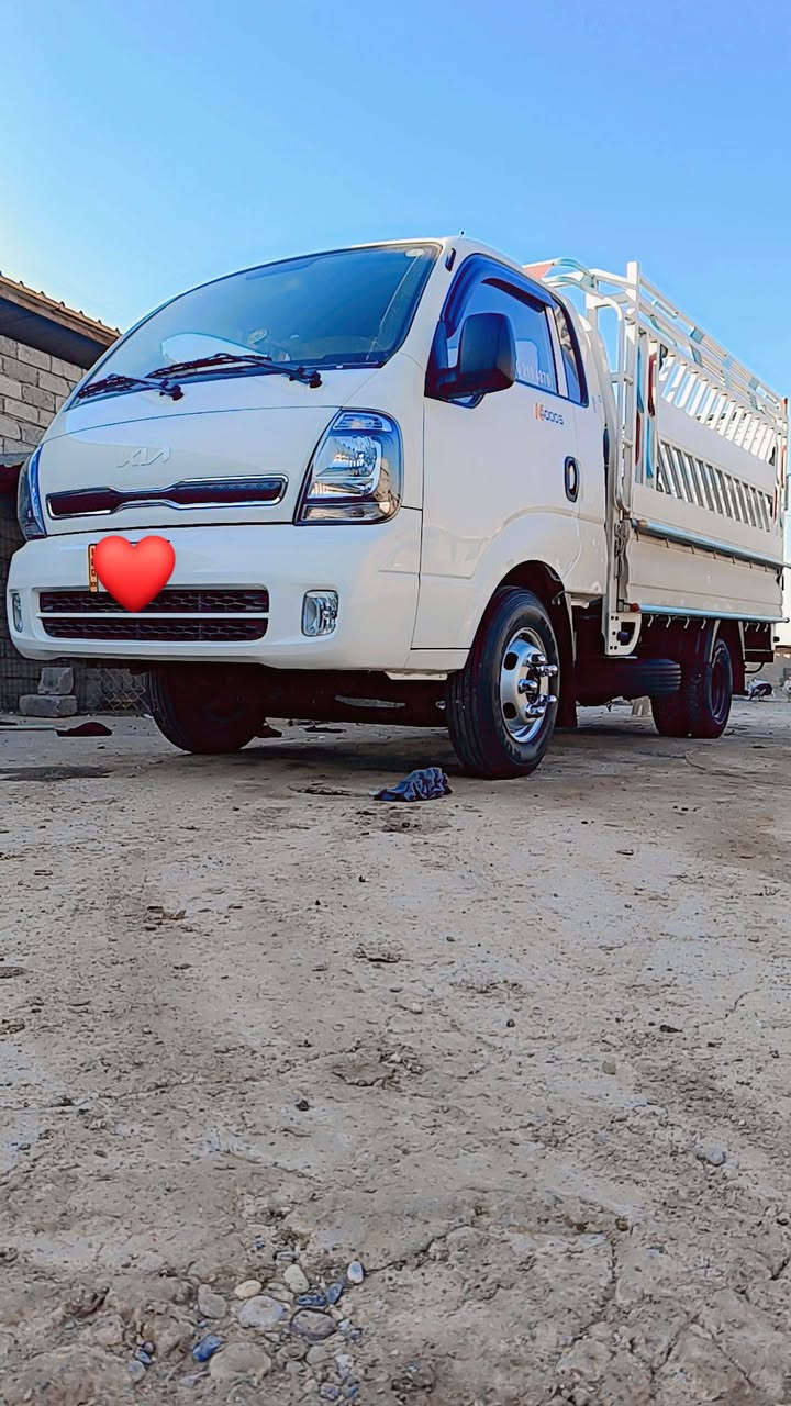 كيا فحل موديل 2024 رقم اربيل ماشيه 29 الف سياره جديده بيها حصه كاز سياره بسمي كلشي بيها شرط ما متوجد عل فيس السعر 213 بيها مجال *********** واتساب
