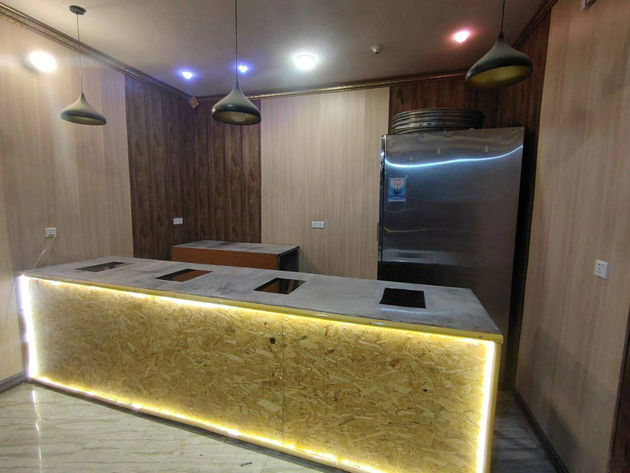 السلام عليكم  
فرن +  صواني  20 

ميز اربع عيون سلستيل

وحافظه ل بقلاوه تاخذ 15 طاولي 

خماره   ل حلاوه دهين تاخذ 15 صينيه

الغراض لبيع الرقم *********** بي وتساب وتلگرام 
وبسعر مناسب جدا
