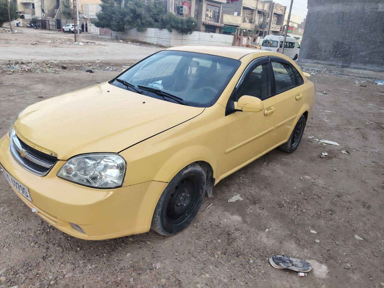 سياره اوبترا نقص ما بيها 70$.    ***********
