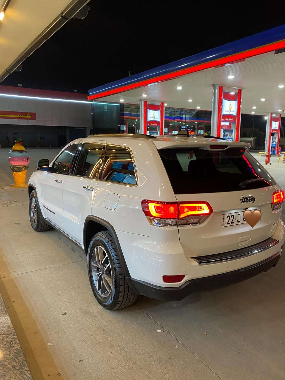 من رخصة الادمنية 

السلام عليكم جيب شيروكي لمتدد 
الموديل / 2022
الفئة / لمتدد
المواصفات / كشنات جلد / فتحه/ تدفئة بالكشات وهيتر ستيرن / تحديد مسار / كشن كهرباء/ مواصفات لمتدد البقيه معروفة 
رقم اربيل ب اسمي تريد تحويل مباشر 
السياره وارد كندي مكفولة كفالة عامه عدا شبر pbr بالباب مال سايق نطخت باربيل وممبين حتى بالفحص 
سيارة كلشي مناقصها كامله مكمله من كل النواحي بس تشغل وتطلع بيع او مراوس ب (تاهو برايمر او جمسي يوكن)  
رقم التلفون / ***********
