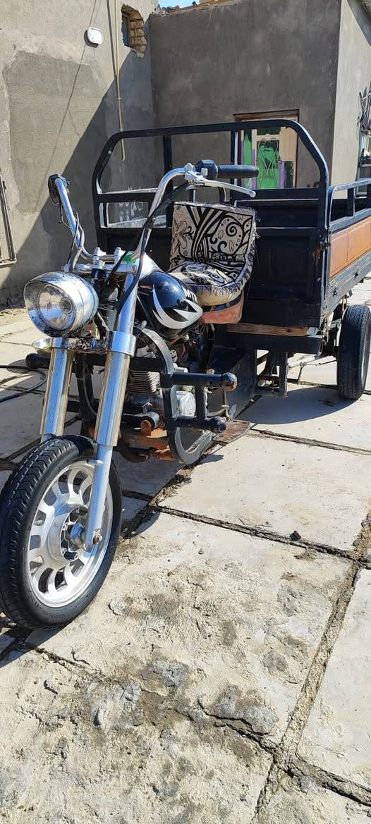 السلام عليكم
ستوته للبيع اكسن 2024..شاصي مكفول..مكينة مامتعوبة.مكان السماوة ابو چويلانة الرقم *********** ملاحظة(الستوتة غراضة كله جديدة).
