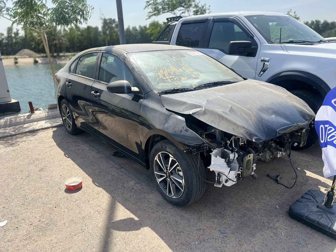 فورتي 2024 دخول جديد 
ماشيه ٢٤ 
بدون تصليح بدون رقم 
عنوانها بغداد 

***********
