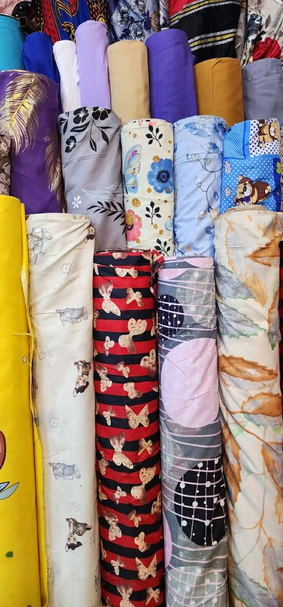 ✨ لمحبات الذوق الراقي والبيت الأنيق
وصلتنا أجمل الأقمشة الخاصة بالمفروشات بجودة عالية وألوان تفتح النفس. اختاري اللي يعجبك   خياطه فرشات وبردات حسب الطلب 
للحجز والاستفسار المراسلة على الصفحه
متوفر توصيل🚗 لجميع المحافظات


**إذا كنت صاحب هذا الإعلان وتريد حذفه لأي سبب، رجاءا أرسل رسالة إلى الدعم الفني**