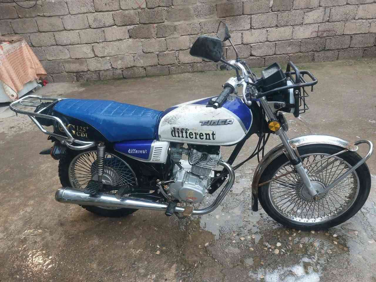 تايكر 20ابو بصمه مكينه شرط مامفتوحه سعر 390وبي مجال حك جيتك ***********
