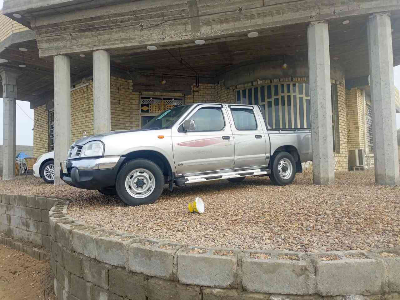 بيكم نيسان 2008 محسن
دبل رون 
دبل جكمجه 
جام اوتو 
تخم تاير 
تبريد ثلج
مكفولة كفاله عامه 
عدا طخه بل بدي
مكان فلوجه كرمه 
***********
