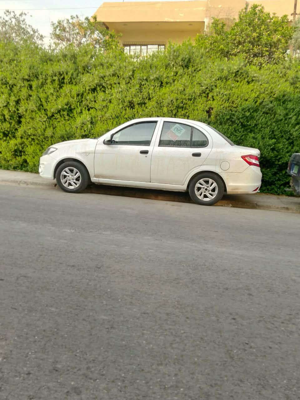 ساينا موديل 2020
 رقم نينوى رقم اجنبي سنويه 29
صبغ دوسات بيها مكانات بارد محرك كير شرط سياره جاهزه ماينقصها شي السياره ماشيه 66
مكان السياره موصل الأيسر 
السعر 62
وبيها مجال
***********
