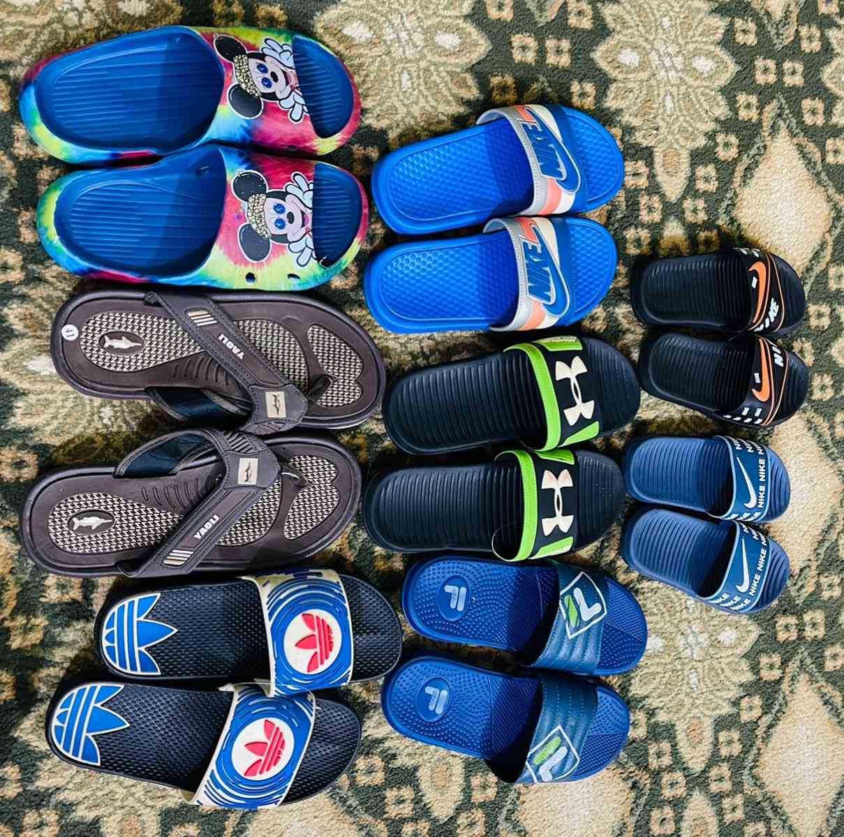 شحاطات شبابي قياسهن ٤٠-٤١ مشكلات العدد ٥٠ قطعة سعر المفرد ٢٥٠٠ وسعر جملة ١٥٠٠ الكمية قليلة وبس المعروض  ومشكل نفس الصور ويوجد خدمة توصيل لجميع المحافظات


**إذا كنت صاحب هذا الإعلان وتريد حذفه لأي سبب، رجاءا أرسل رسالة إلى الدعم الفني**