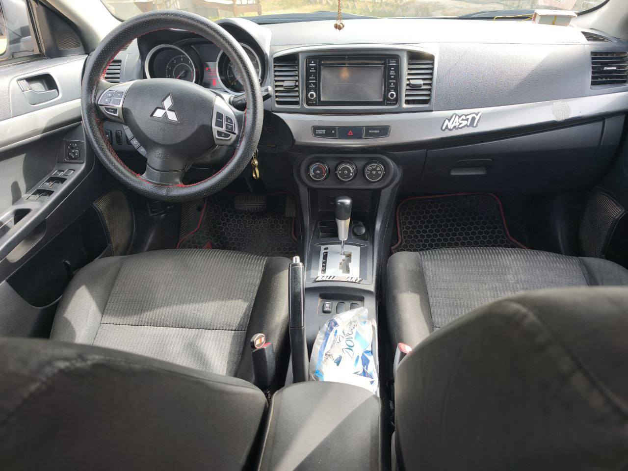 السلام عليكم
لانسر قرش 2013 وارد امريكي رقم بغداد مشروع وطني

محرك 2400 دفع رباعي

حادث امريكا چاملغ يمنة

تحكمات ستيرن

حساسات خلفية

ويل 16

جناح ايفو

بنید ایفو

تدفئة كشنات امامية

دمام

بيهة صفار بل قمارة وشحن غاز تبريد

100 وبيهة مجال للاستفسار

***********

العنوان بغداد الدورة
