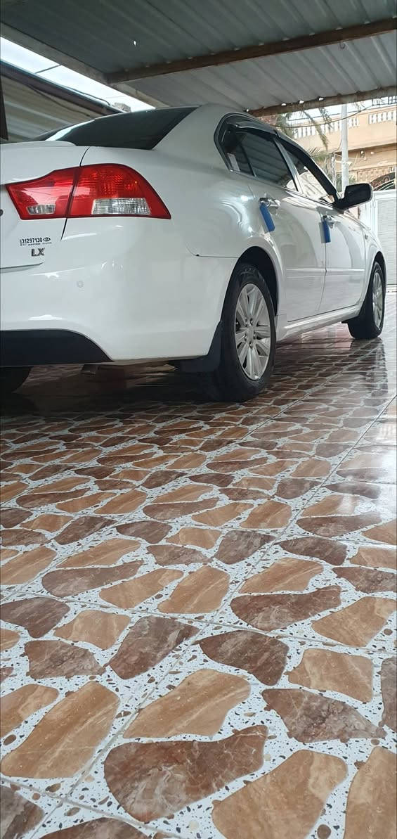 السلام عليكم  كيه اوبتما خليجي موديل ٢٠١٠ كفاله منل صبغ والتبديد والفتح رقم واسط مميز للبيع مكاني كوت شاشه كامره حساس خلفي تحكم ستيرين جهتين اشاير بل مري المري قابله للطي صدر خلفي أمامي جديد تخم تاير اذاين كلهن جدد سيرفس كامل ادامه مكاني واسط الاتصال *********** ماشيه ١٨٠ حقيقي
