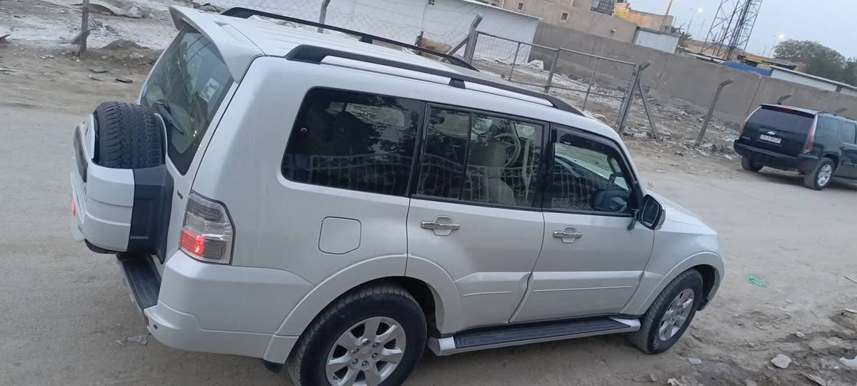 سلام عليكم باجيرو حبتور السيار ه  فول مديل ١٤  رقم ربيل دويلي سياره جديد  كلش  المكان بابل الحمزه الغربي *********** خاص ما متواجد
