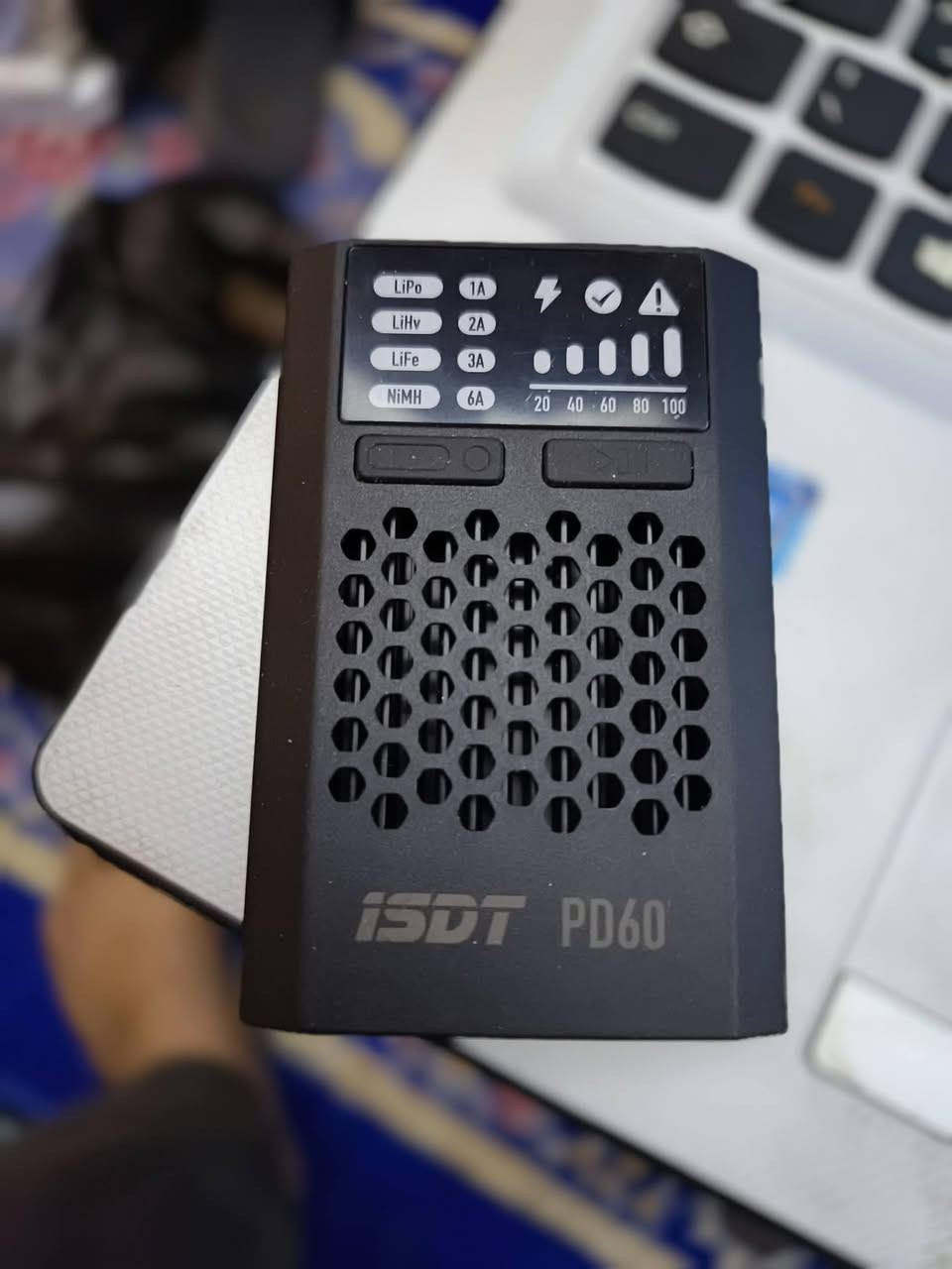 شاحن بطاريات ليثوم السعر
٣٠


**إذا كنت صاحب هذا الإعلان وتريد حذفه لأي سبب، رجاءا أرسل رسالة إلى الدعم الفني**