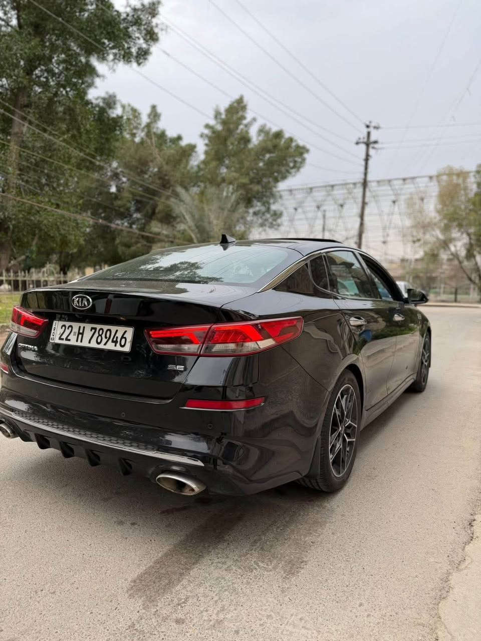 السلام عليكم بيع او مراوس 
كيا اوبتيما امريكي SE2020  فول ١/١ 
GDi 2400 
 بصمه 
بانوراما 
كشن كهرباء 
تدفئه كشنات
 رادار امامي 
 رادار جانبي 
نقطه عمياء  
تحديد مسار 
حادثها جاملغ وبنيد بدون دواخل
ضايفلها منضومه غاز 80 لتر 
138$وبيها مجال بسيط 
 
بغداد السيديه 
*********** بغداد, العراق
