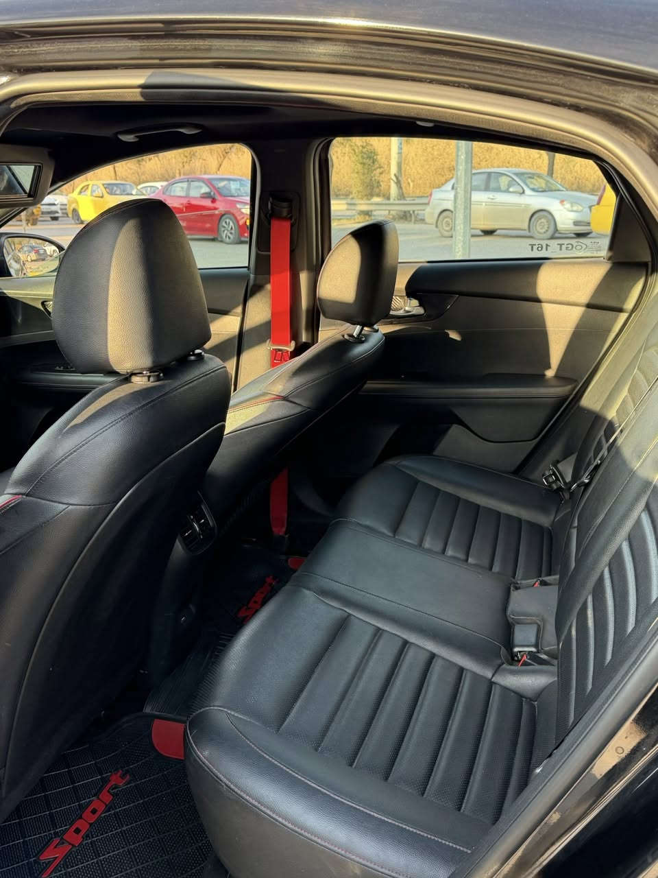 كيا فورتي GT🖤
كير عادي 7 نمر 🚀
محرك 16 توربو🔥
لون اسود 🖤
ماشيه 62 ميل 
سياره مزوده عليها ستيج 2🚀🚀
 وعطاس وشوته سبورت🔊
ضرر سياره بابين جهة النفر
مكان السيارة موصل 
السعر 135 
للتواصل خاص
 او ع رقم ***********
